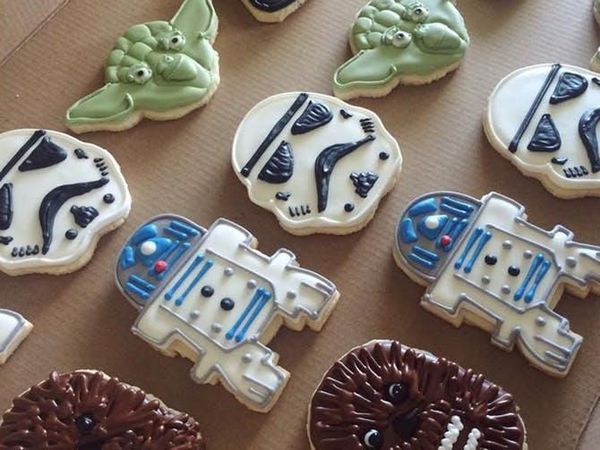 Nyam! Ngemil Makin Asyik dengan 8 Sajian Enak Bertema Star Wars