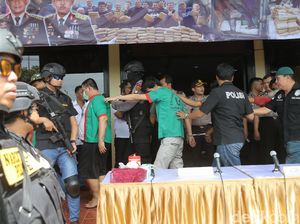 Polisi Tangkap 6 Orang Terkait 1,3 Ton Ganja Aceh