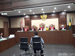 Pengusaha yang Suap Eks Dirjen Hubla Jalani Sidang Vonis Hari Ini