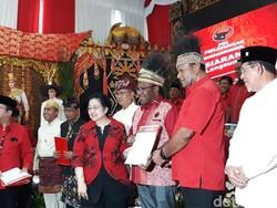 Pilgub Papua 2018, PDIP Usung John Wempi-Melkias Suwae