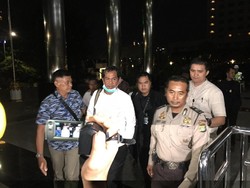 KPK Periksa Intensif Bupati HST yang Kena OTT