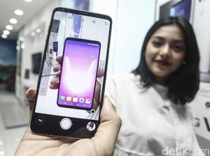 LG V30 Plus Versi Pink Bakal Sambangi Indonesia LG V30 Plus Versi Pink Bakal Sambangi Indonesia