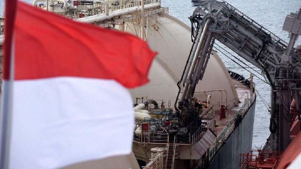 Nusantara Regas Terima Kargo LNG dari Pertamina Hulu Mahakam