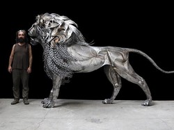 Terbuat dari Baja, Patung Singa Ini Seberat 312 Kilogram