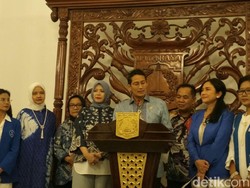 Wagub Sandi Gandeng Iwapi untuk Buat Suvenir Asian Games 2018