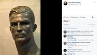 Patung paling keren ditampilkan di museum Real Madrid. Jose Antonio Navarro merupakan seniman patung kepala Ronaldo itu. (Foto: dok.Facebok)