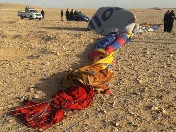 Ini Penampakan Balon Udara yang Jatuh di Mesir