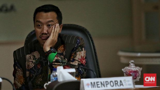 Menpora Imam Nahrawi berharap suporter yang tidak memiliki tiket tidak mendatangi SUGBK pada hari penyelenggaraan pertandingan antara Persija Jakarta