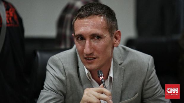 Dusan Bogdanovic, agen Egy Maulana Vikri, di Jakarta, Januari.