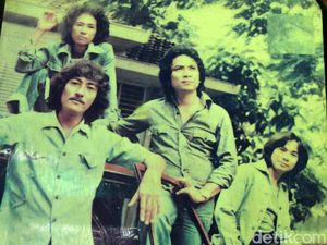 Video Kisah di Balik Dokumenter Koesroyo: The Last Man Standing Video Kisah di Balik Dokumenter Koesroyo: The Last Man Standing