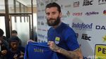 Tiga Amunisi Baru Persib: Igbonefo, Bojan, dan In-Kyun