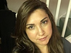 Wanita Ini Rela Habiskan Rp 454 Juta Demi Punya Rambut Tebal