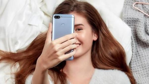 Menggenggam ZenFone Max Plus (M1) di Indonesia