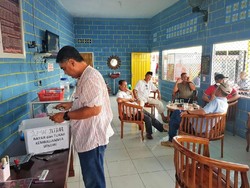 100 Persen Hasil Jualan Coffe Shop di Gorontalo Ini Buat Panti Asuhan