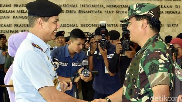 Panglima TNI Pimpin Upacara Kenaikan Pangkat Kabasarnas