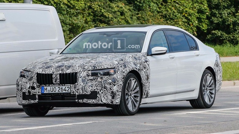 BMW Seri 7 Terbaru Lahir Maret 2018