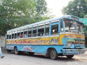 Jakarta Punya Metromini, Kolkata Punya Ini