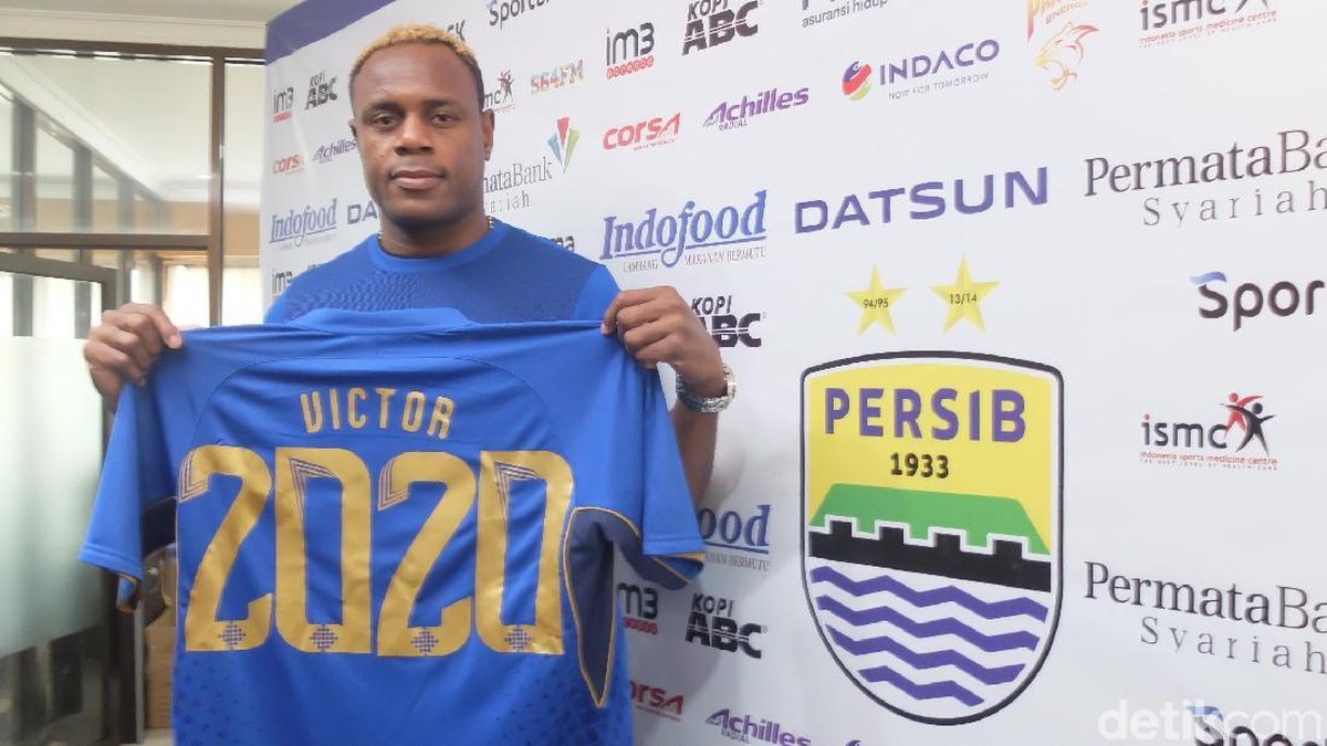 Viktor Igbonefo datang, Jupe terdepak? (Mochamad Solehudin/detikSport)