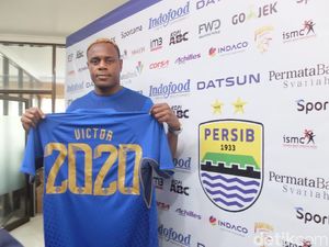 Persib Kembali Rekrut Victor Igbonefo