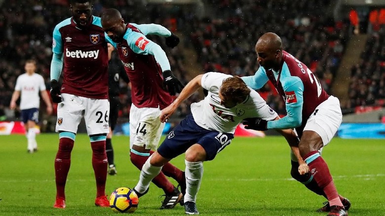 Tottenham Ditahan West Ham 1-1