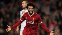 Salah juga menjadi pemain dengan kaki kiri tertajam di Premier League musim ini. Sudah 22 gol ia lesakkan dengan kaki andalannya itu. (Foto: Paul Ellis/AFP Photo)