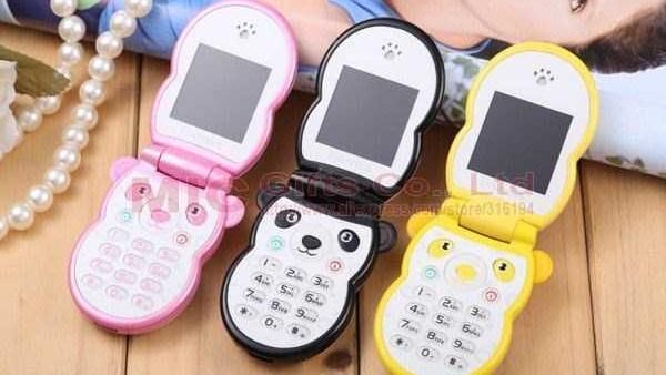 Norak atau Kreatif Deretan Ponsel Made In China Ini?