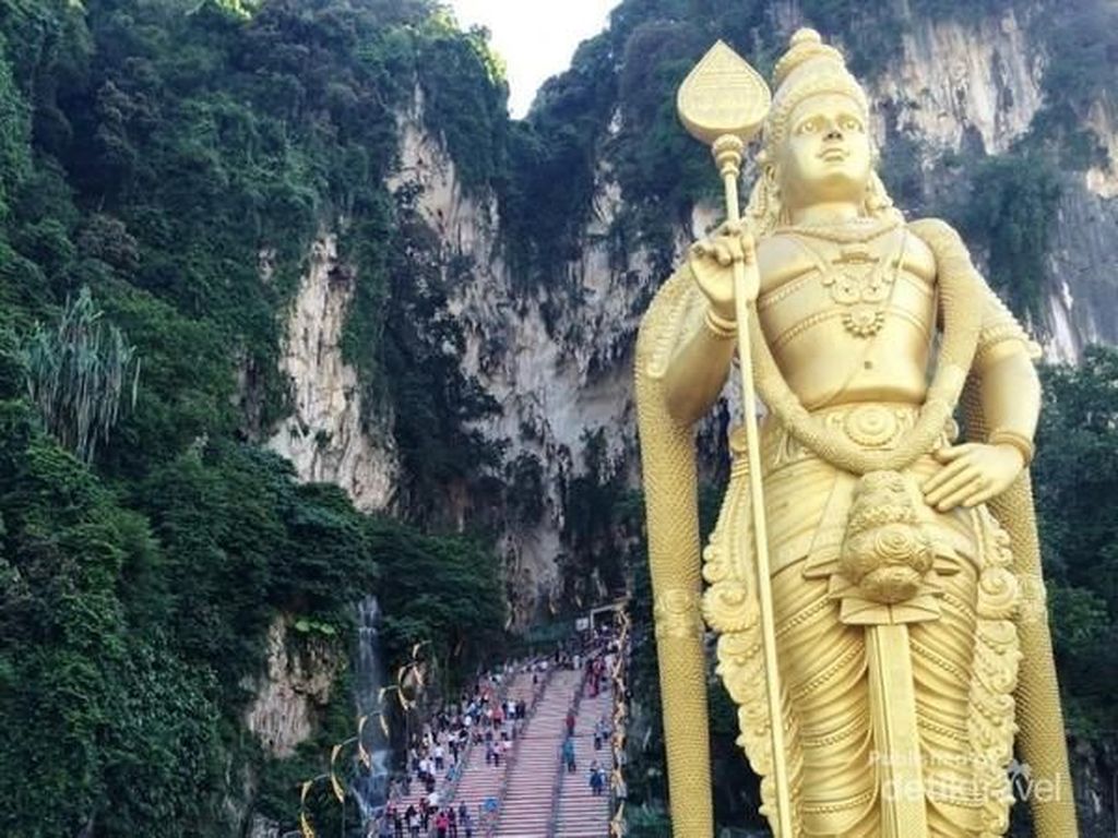 Wisata Religi Ikonik di Malaysia: Batu Caves