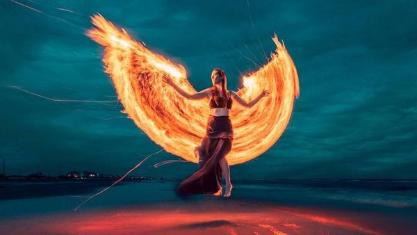 Lukisan Cahaya yang Memukau Mata