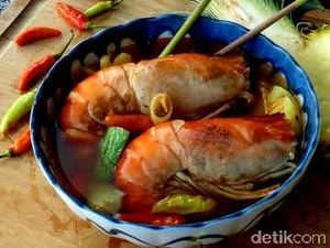 Sluurp! Asam Pedas Tom Yam ala Pontianak