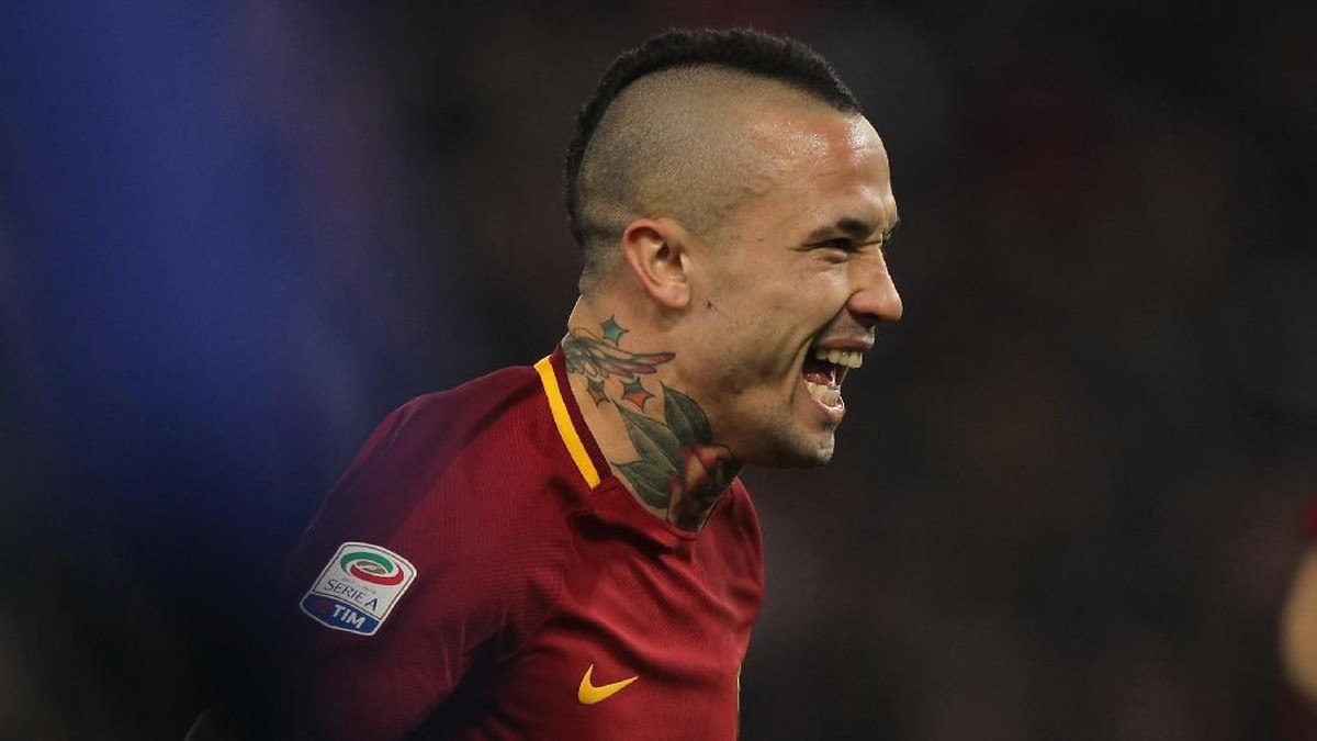 Hari ini Inter Milan bakal mengumumkan transfer Radja Nainggolan dari AS Roma (Foto: Paolo Bruno/Getty Images)