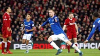 Namun, Everton mampu mencetak gol balasan melalui Gylfi Sigurdsson pada menit ke-67. Foto: Carl Recine/Action Images via Reuters