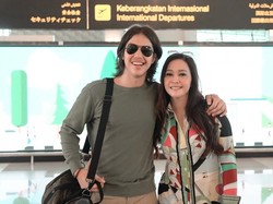 El Rumi Lahap Makan Petai Sebelum Kembali ke London untuk Kuliah