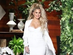 Tentang Ibu Hamil yang Pakai Baju Ketat Seperti Khloe Kardashian