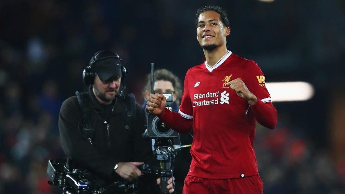 Bek mahal Liverpool Virgil van Dijk (Clive Brunskill/Getty Images)