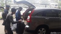 Foto: Bantal hingga Kursi Hotel Jadi Barbuk Video Bocah-Perempuan