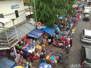 Mau Digusur untuk Tol, Pedagang Pasar Gembrong Minta Habis Lebaran Mau Digusur untuk Tol, Pedagang Pasar Gembrong Minta Habis Lebaran