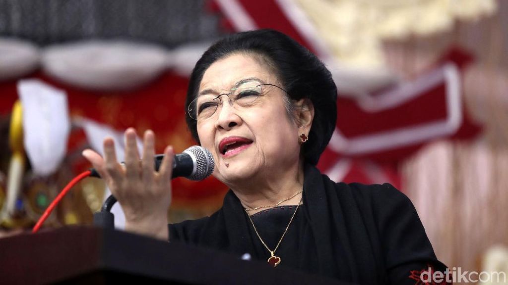 Meme Politik: Pro Kontra Jokowi Naikkan Pangkat Megawati Meme Politik: Pro Kontra Jokowi Naikkan Pangkat Megawati