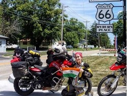 Cewek Lebih Banyak Habiskan Uang untuk Motor daripada Cowok