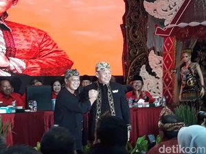 Gandeng Anton, TB Hasanuddin: Jangan Masalahkan Keislaman Kami