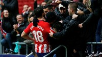 Costa begitu gembira karena ini adalah gol pertamanya di La Liga sejak kembali ke Atletico setelah meninggalkan Chelsea. Foto: Javier Barbancho/Reuters