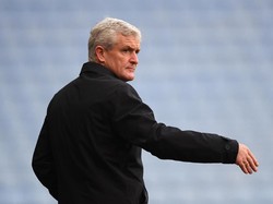 Stoke City Pecat Mark Hughes