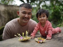 Pamit Kerja ke Anak, Rio Dewanto Bikin Netizen Mewek