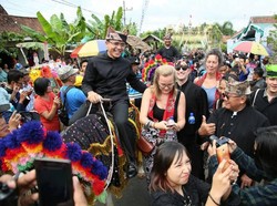 Azwar Anas: Terima Kasih, Bu Risma