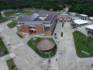 Percantik Pos Perbatasan, Jokowi: Ini Soal Harga Diri