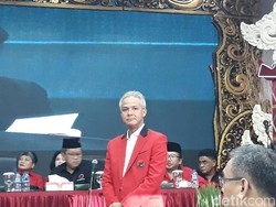 Ini Alasan PDIP Pilih Anak Mbah Moen Dampingi Ganjar di Jateng