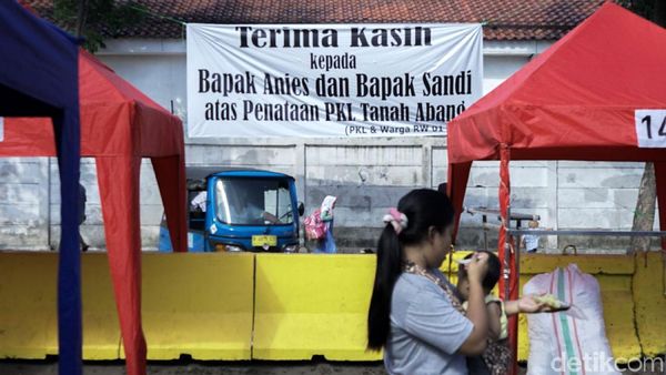 Suasana Terkini PKL Tanah Abang yang Ditata Anies