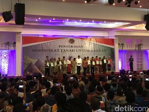Jokowi: Tahun ini 7 Juta Sertifikat Harus Keluar dari Kantor BPN