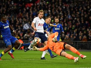 Kane Dua Gol, Spurs Lewati Wimbledon