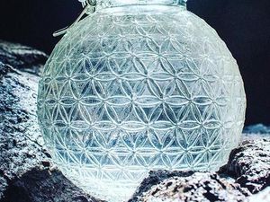 Tren Air Mentah Seharga Rp 860 Ribu Jadi Perbincangan Hangat Tren Air Mentah Seharga Rp 860 Ribu Jadi Perbincangan Hangat