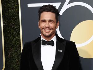 Arti #TimesUp yang Digalangkan para Aktor di Golden Globe 2018 Arti #TimesUp yang Digalangkan para Aktor di Golden Globe 2018
